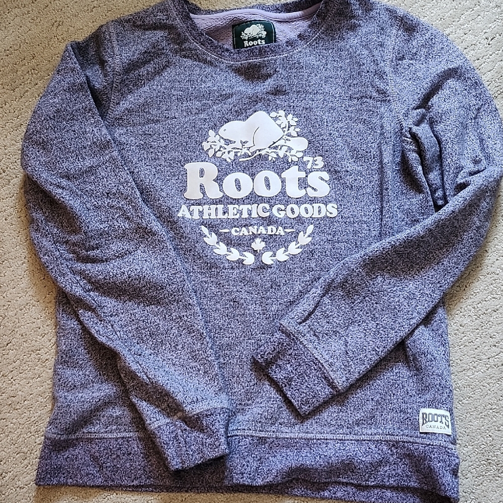 Roots Purple Crewneck Sweater with Classic Design